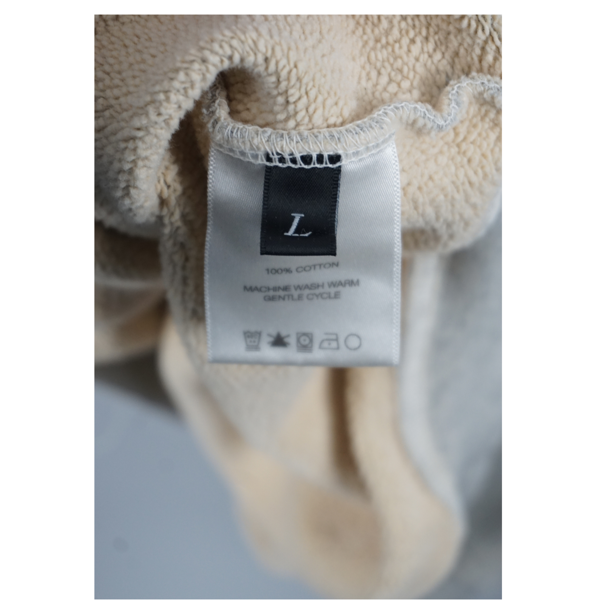 SS 22 Vandalism Logo Hoodie "Grey"