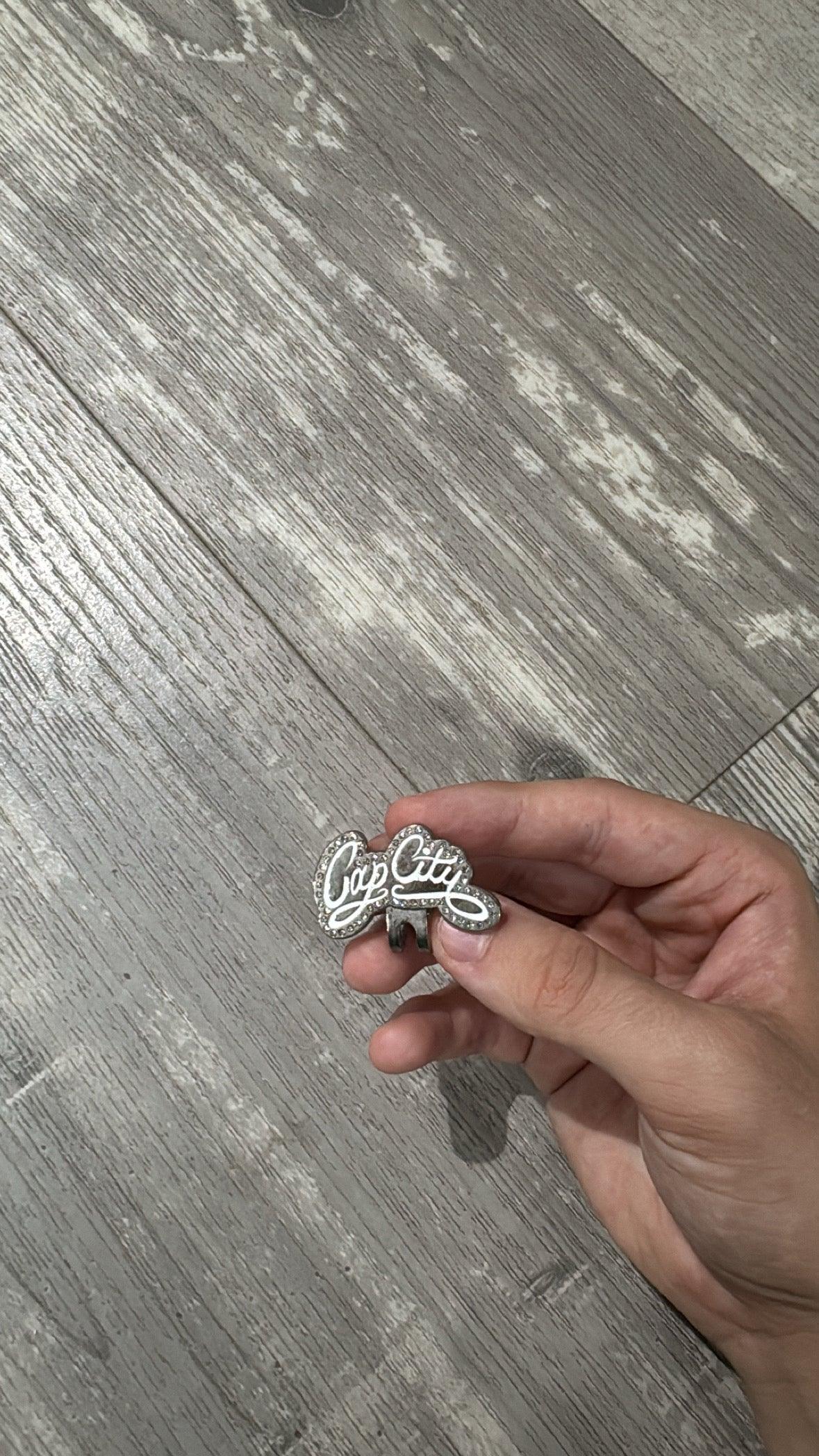 Capcity Hat Pin "Silver" - Thee76s