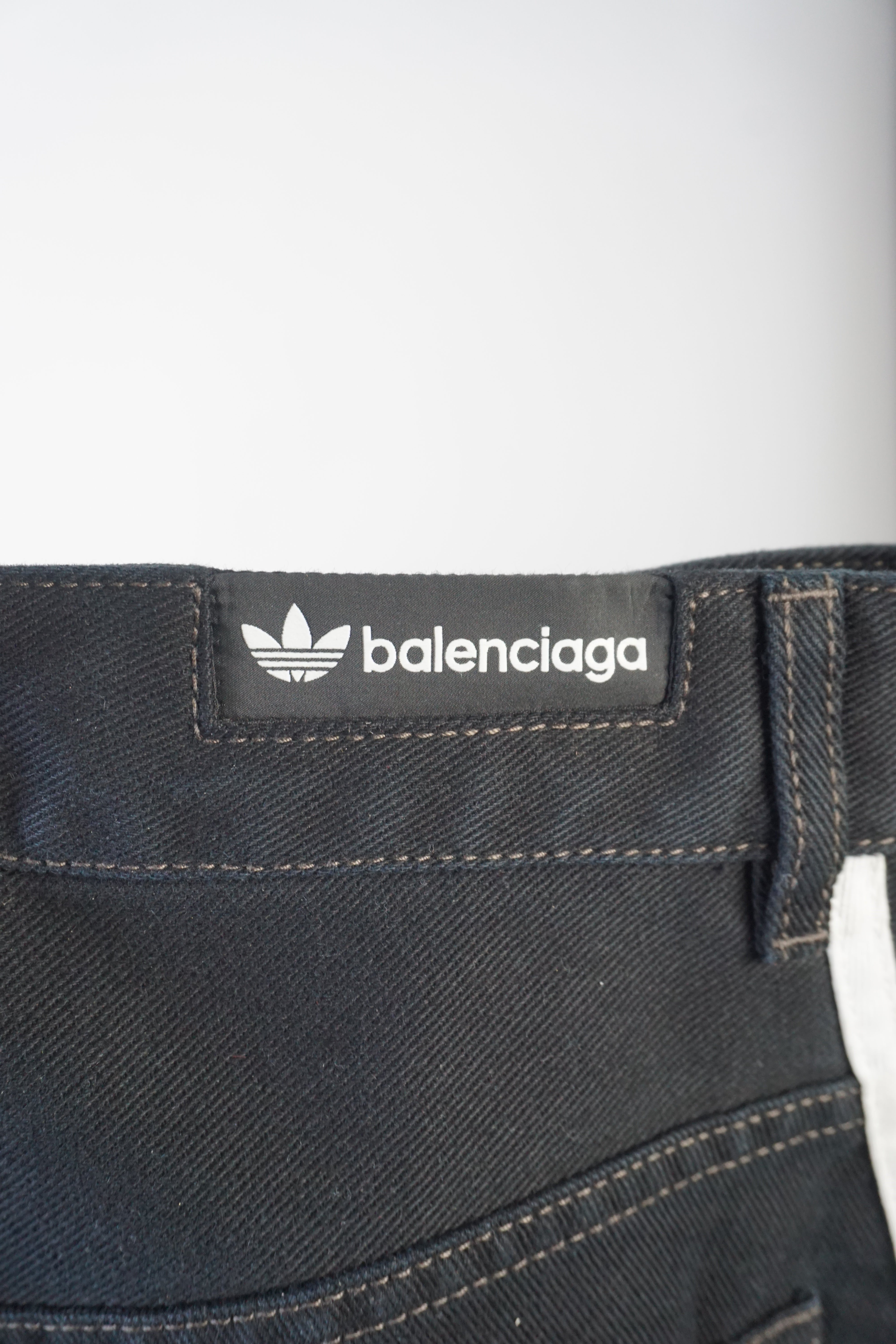 Baggy oversized denim